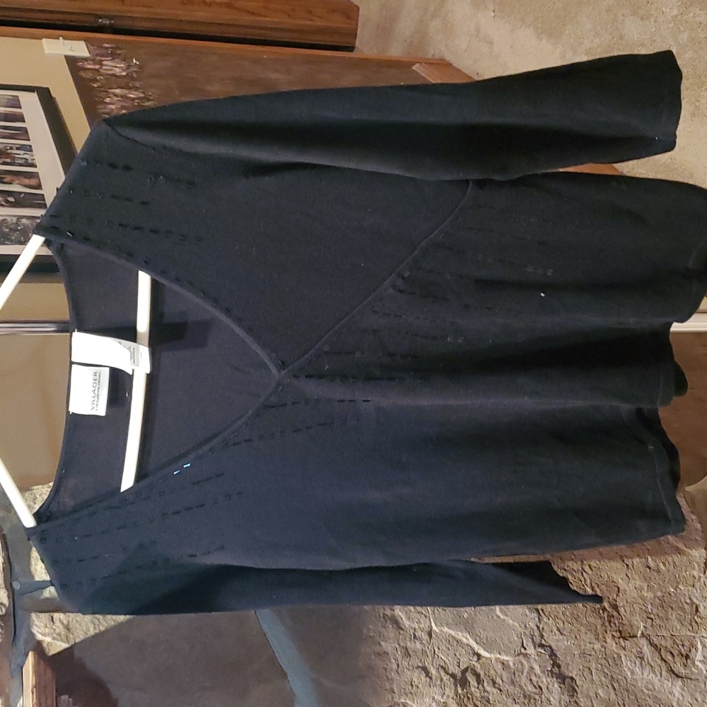 NWT Villager sweater